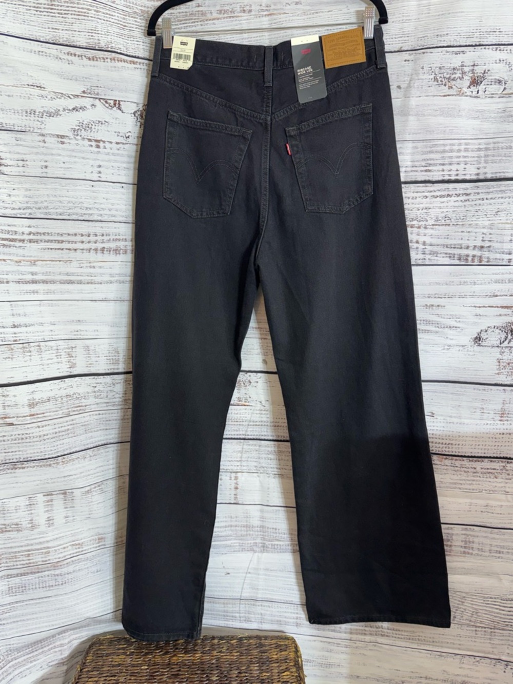 Levi’s Jeans Womens Size 31 Ribcage Wide Leg super high Rise Black Denim New - Picture 5 of 12
